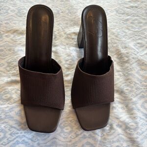 Brown Square-Toe Knit-Band Block Heel Mules